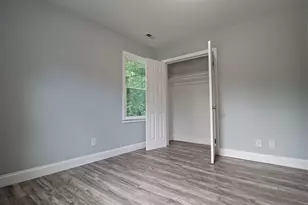 5717 Ruth Dr, Charlotte, NC 28215 - Photo 18