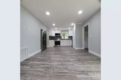 5717 Ruth Drive, Charlotte, NC 28215 - Photo 4