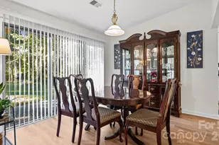 1702 Renard Ridge Rd, Charlotte, NC 28212 - Photo 6