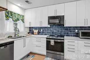1702 Renard Ridge Rd, Charlotte, NC 28212 - Photo 2