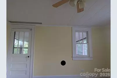 4831 Sulphur Springs Road NE, Hickory, NC 28601 - Photo 6