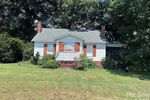 4831 Sulphur Springs Rd NE, Hickory, NC 28601 - Photo 1