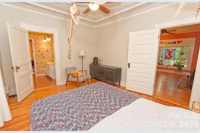 700 N Trade Avenue, Landrum, SC 29356 - Photo 22