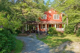700 N Trade Ave, Landrum, SC 29356 - Photo 1