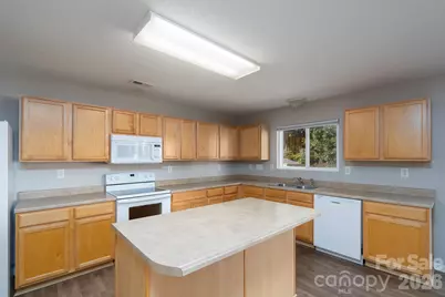 14033 Pinyon Pine Lane, Charlotte, NC 28215 - Photo 12