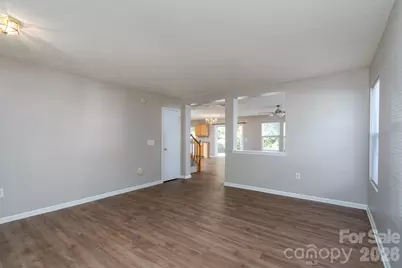 14033 Pinyon Pine Lane, Charlotte, NC 28215 - Photo 6