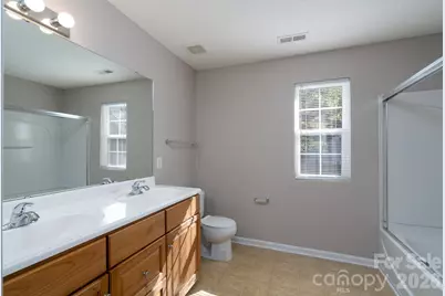14033 Pinyon Pine Lane, Charlotte, NC 28215 - Photo 32