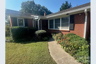 1400 Capri Road, Winston Salem, NC 27103 - Photo 2