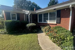 1400 Capri Rd, Winston Salem, NC 27103 - Photo 2