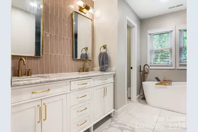 6801 Rollingridge Drive, Charlotte, NC 28211 - Photo 20