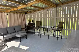438 Oak Grove Rd, Flat Rock, NC 28731 - Photo 12