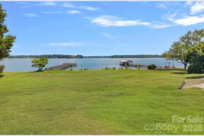 627 Isle Of Pines Road, Mooresville, NC 28117 - Photo 14