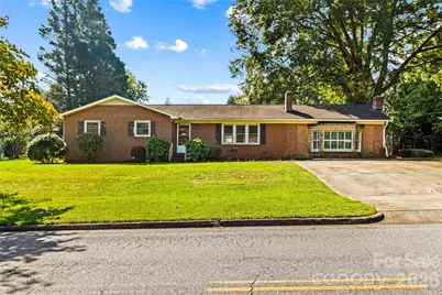 522 Carolina Avenue N, Statesville, NC 28677 - Photo 4