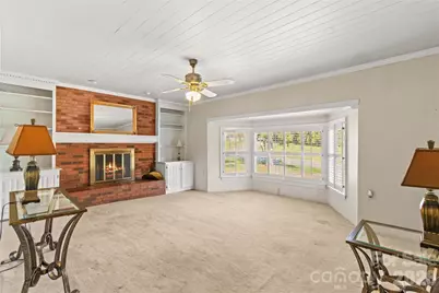 522 Carolina Avenue N, Statesville, NC 28677 - Photo 12