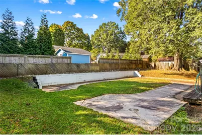 522 Carolina Avenue N, Statesville, NC 28677 - Photo 46
