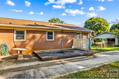 522 Carolina Avenue N, Statesville, NC 28677 - Photo 40