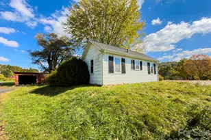 40 Duncan Ln, Newland, NC 28657 - Photo 2