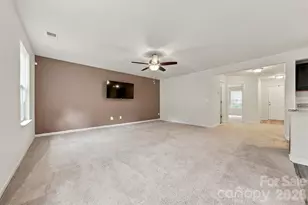 929 Grace St, Kings Mountain, NC 28086 - Photo 4