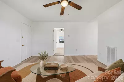 2996 1st Avenue NW, Hickory, NC 28601 - Photo 20