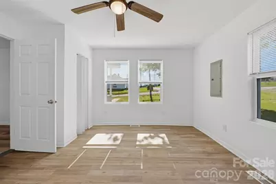 2996 1st Avenue NW, Hickory, NC 28601 - Photo 22