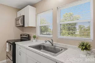 2996 1st Ave NW, Hickory, NC 28601 - Photo 10