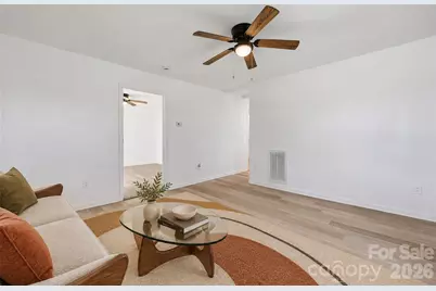 2996 1st Avenue NW, Hickory, NC 28601 - Photo 18