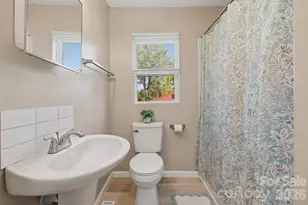 2996 1st Ave NW, Hickory, NC 28601 - Photo 28