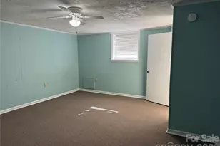 552 Old Stubbs Rd, Cherryville, NC 28021 - Photo 18