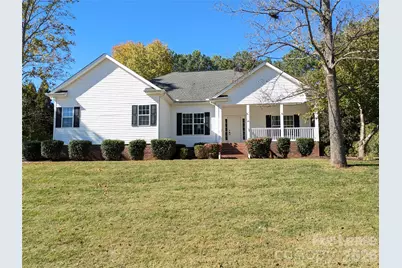 209 Harbor Landing Drive, Mooresville, NC 28117 - Photo 2