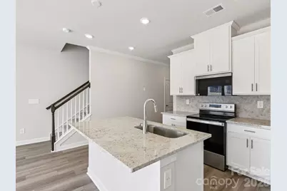 8013 Hidden Springs Drive, Charlotte, NC 28216 - Photo 8