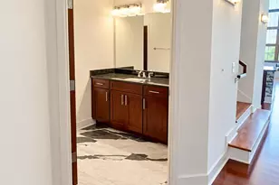 715 N Graham St, Charlotte, NC 28202 - Photo 6
