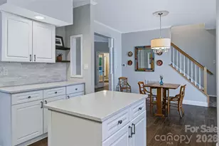 2122 N Rugby Rd, Hendersonville, NC 28791 - Photo 28