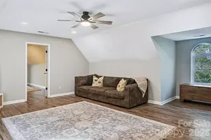 2122 N Rugby Rd, Hendersonville, NC 28791 - Photo 36