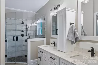 2122 N Rugby Road, Hendersonville, NC 28791 - Photo 18