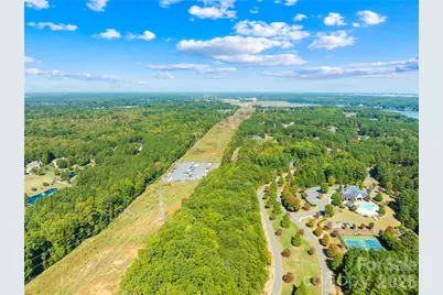 1312 Reflection Pointe Boulevard, Belmont, NC 28012 - Photo 32