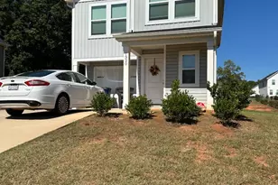 1320 Yadkin St, Statesville, NC 28677 - Photo 1