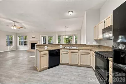11219 Turmeric Court, Charlotte, NC 28215 - Photo 10