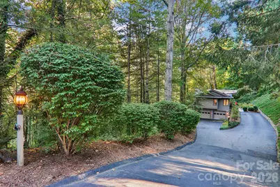 212 Pheasant Run, Hendersonville, NC 28739 - Photo 2