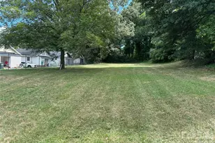119 W Bradley St, Gastonia, NC 28052 - Photo 1