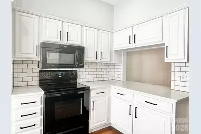 220 S Clarkson Street, Charlotte, NC 28202 - Photo 2