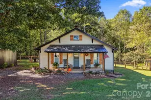 271 Fairmount Rd, Statesville, NC 28625 - Photo 1
