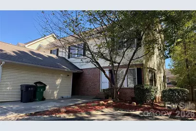 4306 Laurel Hill Lane #3D8, Charlotte, NC 28217 - Photo 2