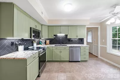 6421 Whitewater Drive, Charlotte, NC 28214 - Photo 8