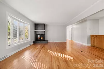 225 Edgewood Drive, Statesville, NC 28625 - Photo 8