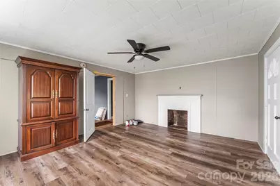4681 Charlotte Street, Conover, NC 28613 - Photo 4
