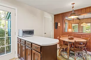 3797 Sandalwood Ln, Winston Salem, NC 27106 - Photo 8
