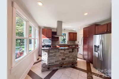 732 Front Street, Statesville, NC 28677 - Photo 2