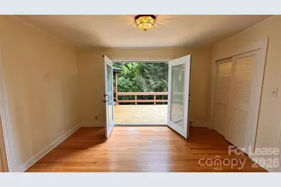 690 Brookdale Drive, Statesville, NC 28677 - Photo 8