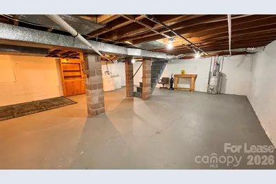 690 Brookdale Drive, Statesville, NC 28677 - Photo 16