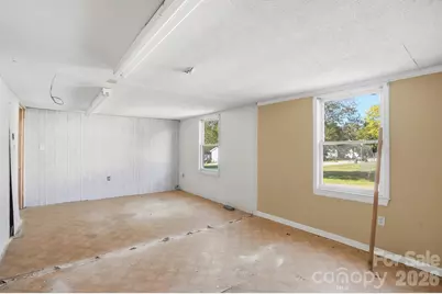 706 Old North Main Street, Clover, SC 29710 - Photo 28